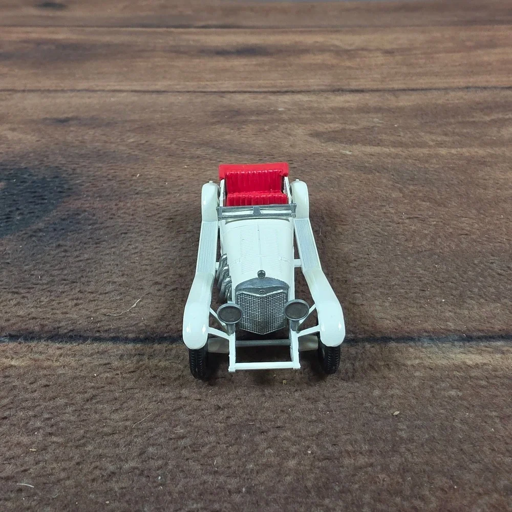 Matchbox 1928 Mercedes Benz 36/220 Models of Yesteryear White Good Y-10 Lesney